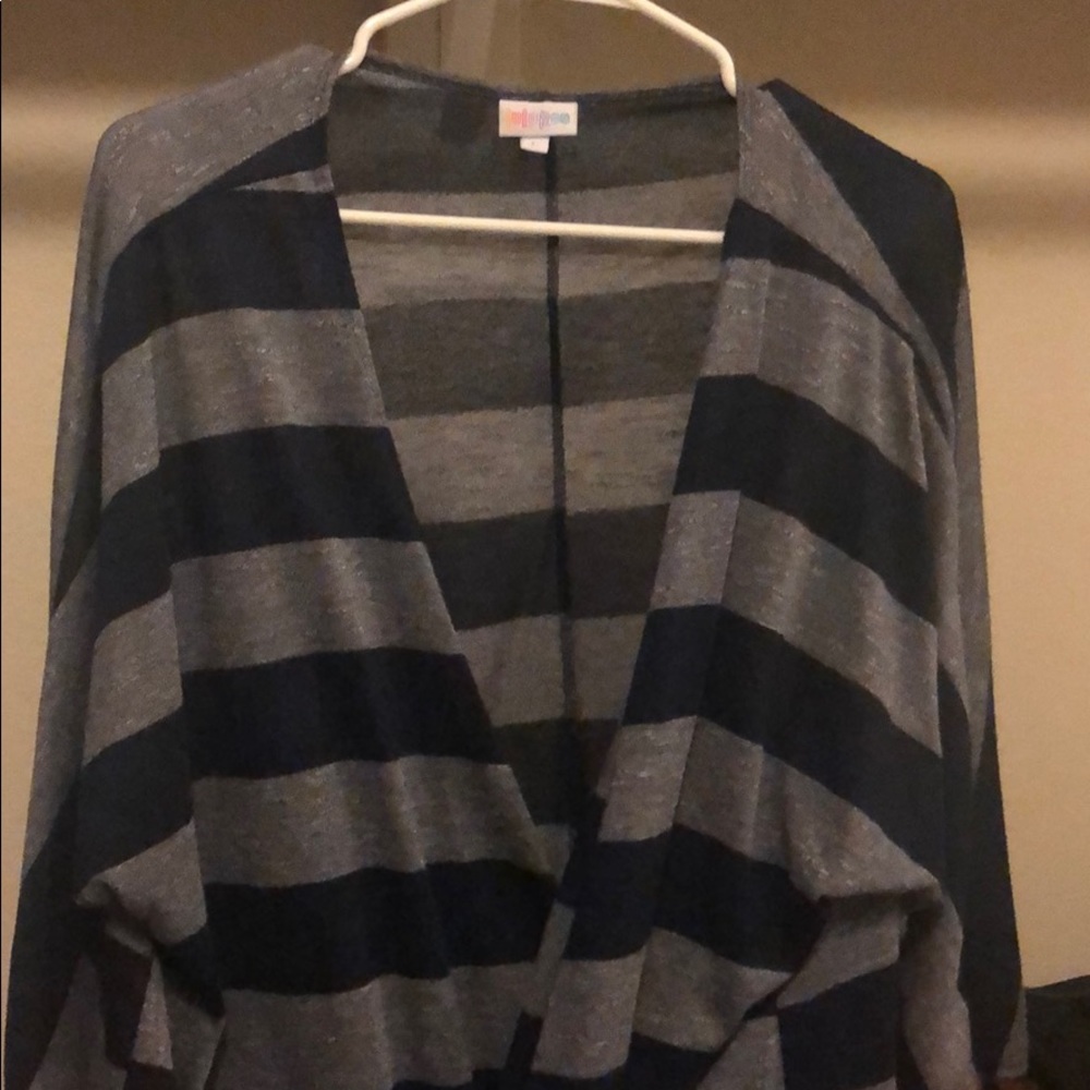 Large Lularoe Lindsay